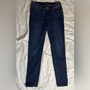 NWOT White House Black Market Dark Indigo The Skimmer Skinny Jeans women size 0